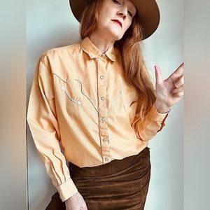 90 WHITE Horse Western Button Up Snap Front Peach Size Medium Cowgirl Western